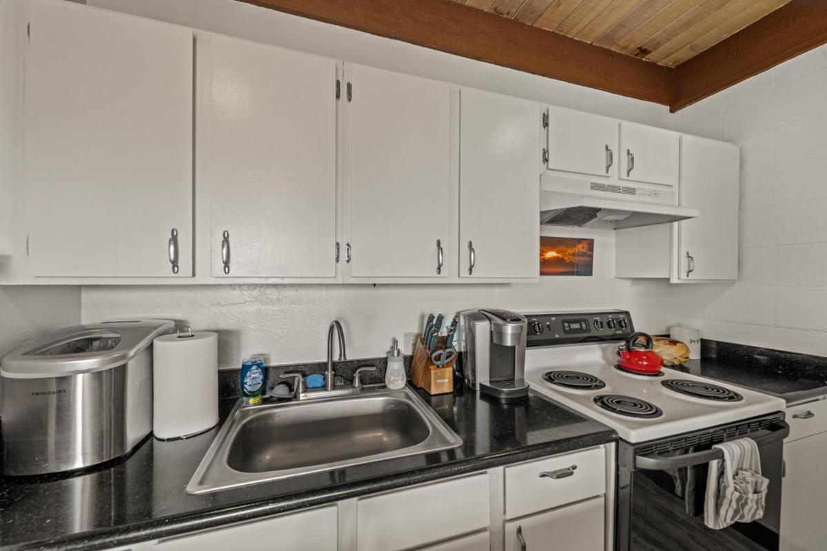 Newly Upgraded 1Br Unit Near Beach Max Of 5 Guests Kailua-Kona Esterno foto